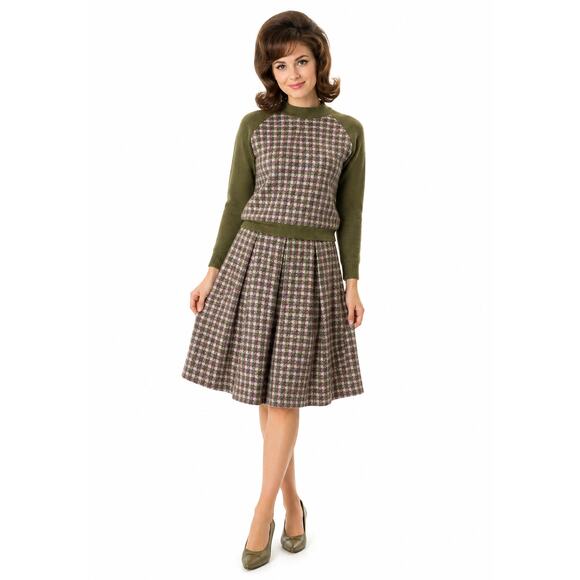 gays gold label Dresses & Skirts - Vintage 60s Women's Medium Gays Gold Label Wool Knit Skirt Set Houndstooth